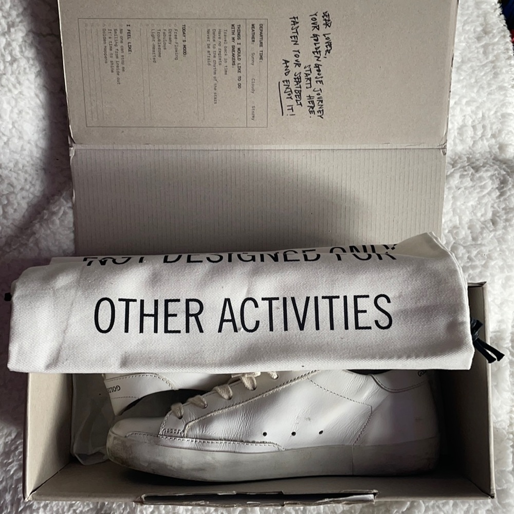 Golden Goose Sneakers